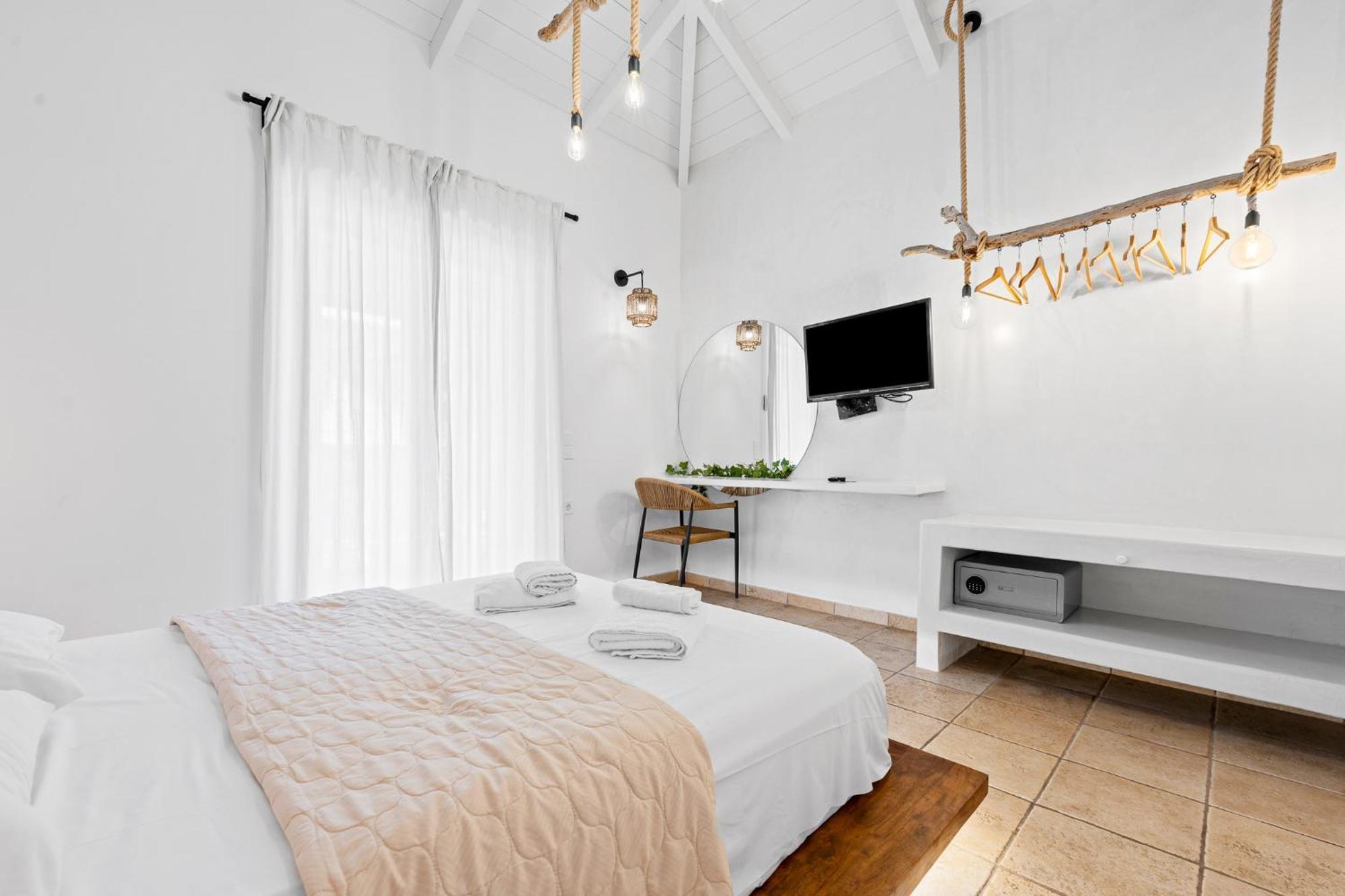 Villa Semipuella อาโยส นิกีตัส ภายนอก รูปภาพ