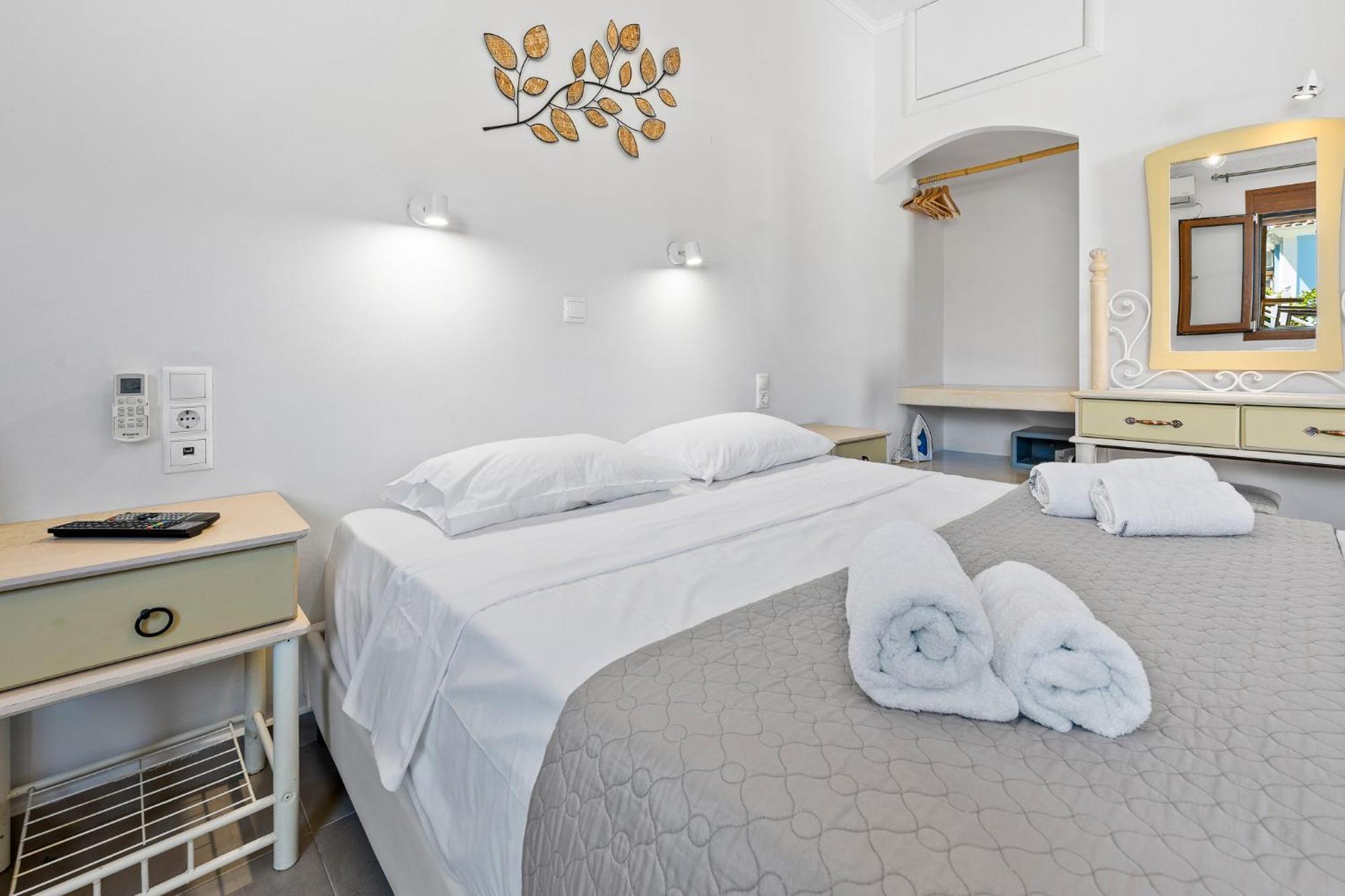 Villa Semipuella อาโยส นิกีตัส ภายนอก รูปภาพ